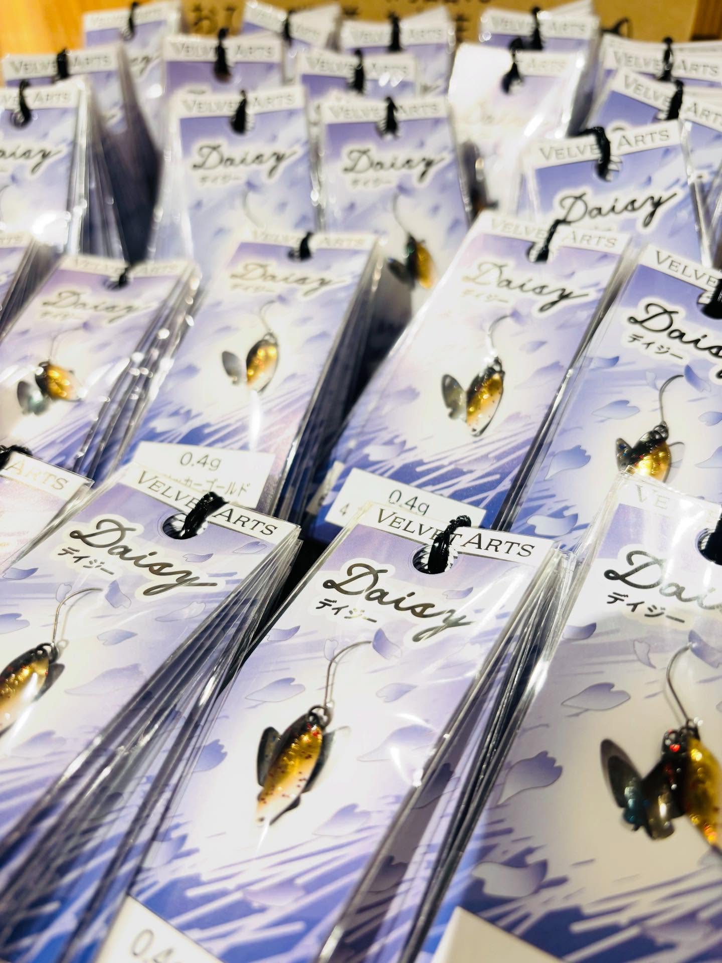 ベルベットアーツ！！デイジー0.4g店頭販売開始！！全色セットお一人様