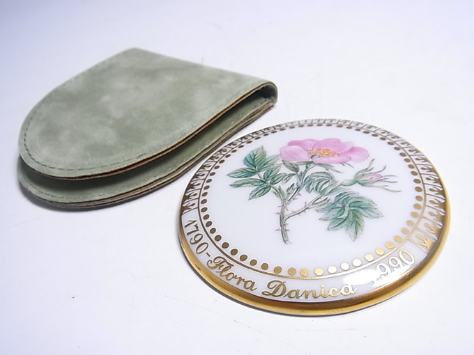 ロイヤル・コペンハーゲンのフローラダニカハンドミラー | 東京世田谷