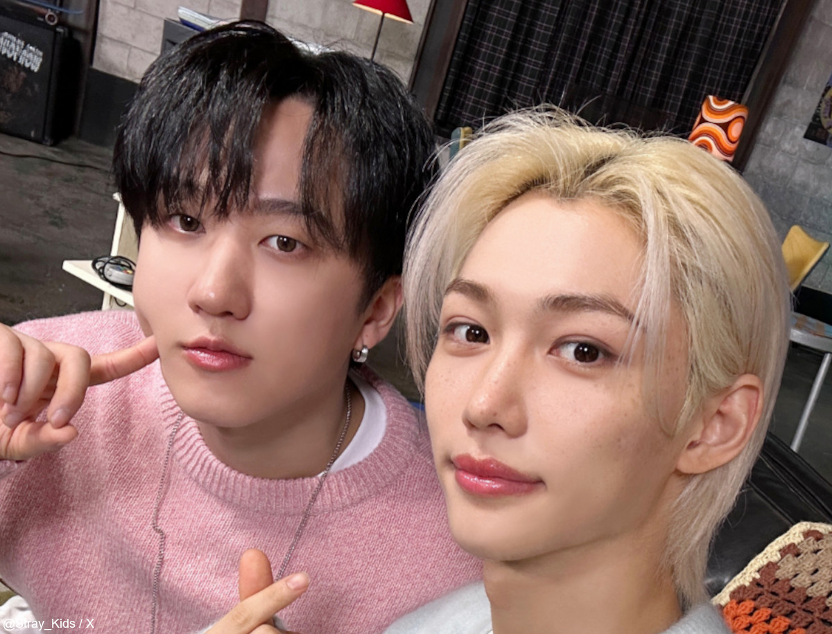 Stray Kids フィリックス、チャンビンを触らずにはいられないのはナゼ