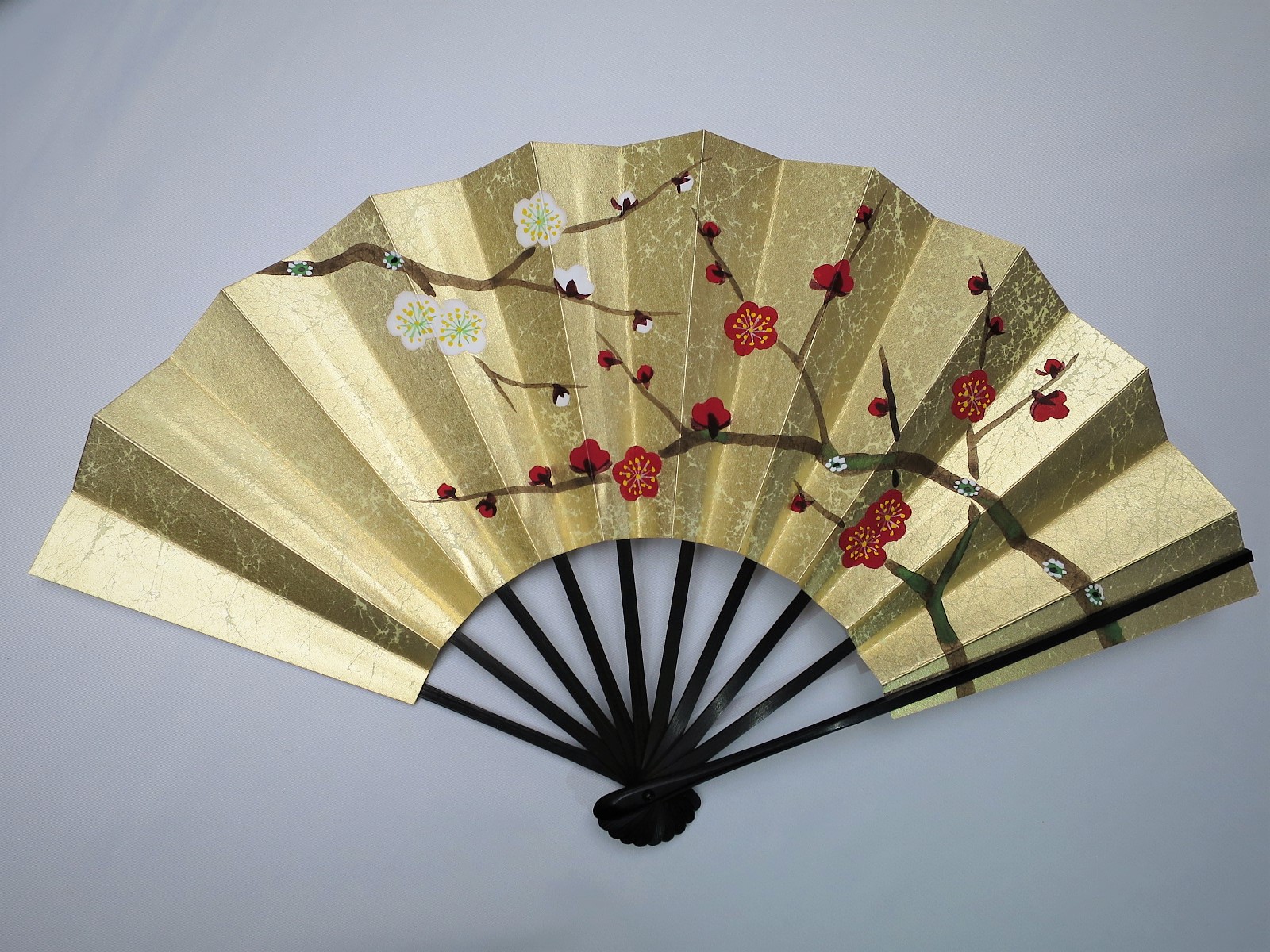 銀製 扇子型 楊枝入れ细工 梅 紅葉32g 銀製 楊枝 梅 ( 木箱名入れ有料