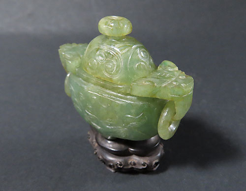 翡翠 香炉 売却済 | 【骨董品買取】日本全国対応・老舗骨董店の古美術