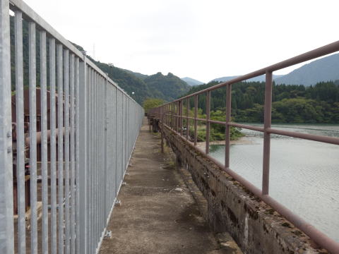 富山市 神通川第一ダム（歩鉄の達人）