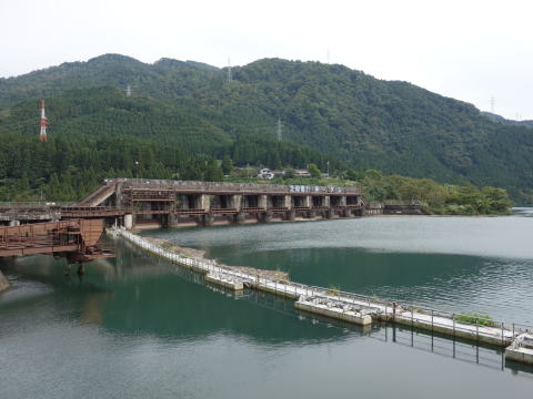 富山市 神通川第一ダム（歩鉄の達人）