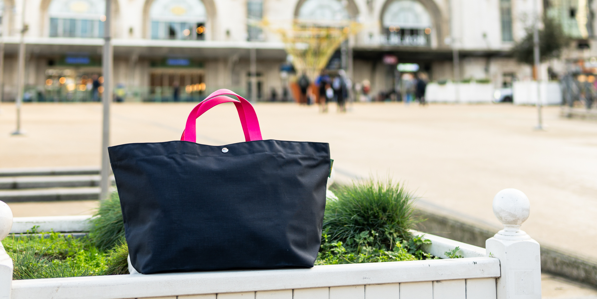 HERVE CHAPELIER - OFFICIAL WEBSITE - Bags made of pebbled grain