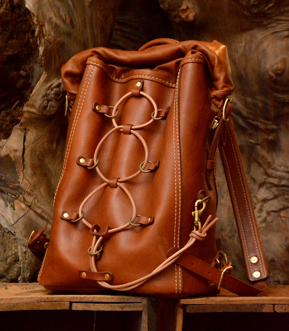 40周年記念鞄】クアランタマウンテンリュック｜革鞄/レザーバッグの