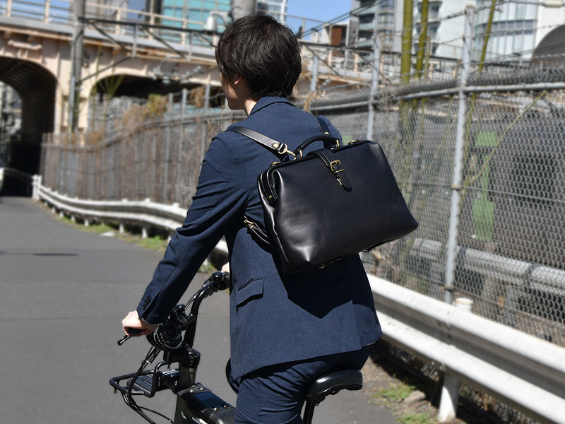 春の新生活に！通勤・通学におすすめのビジネスバッグ｜革鞄・革小物の