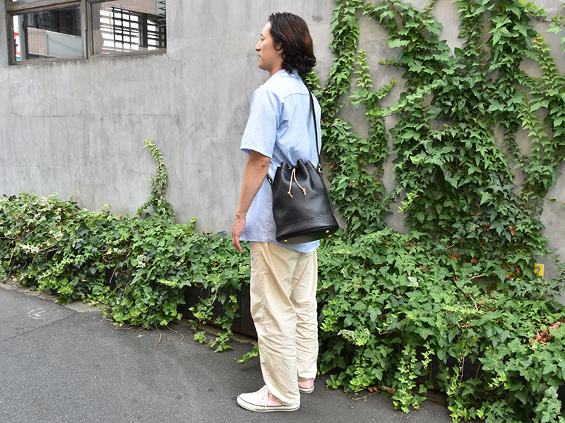 SITUATION～巾着ショルダーポシェット(CK-28)～｜革鞄・革小物のHERZ