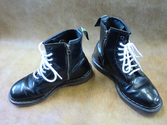 Dr.マーチン8ホールをサイドジップ仕様に | 革工房ホークフェザーズ