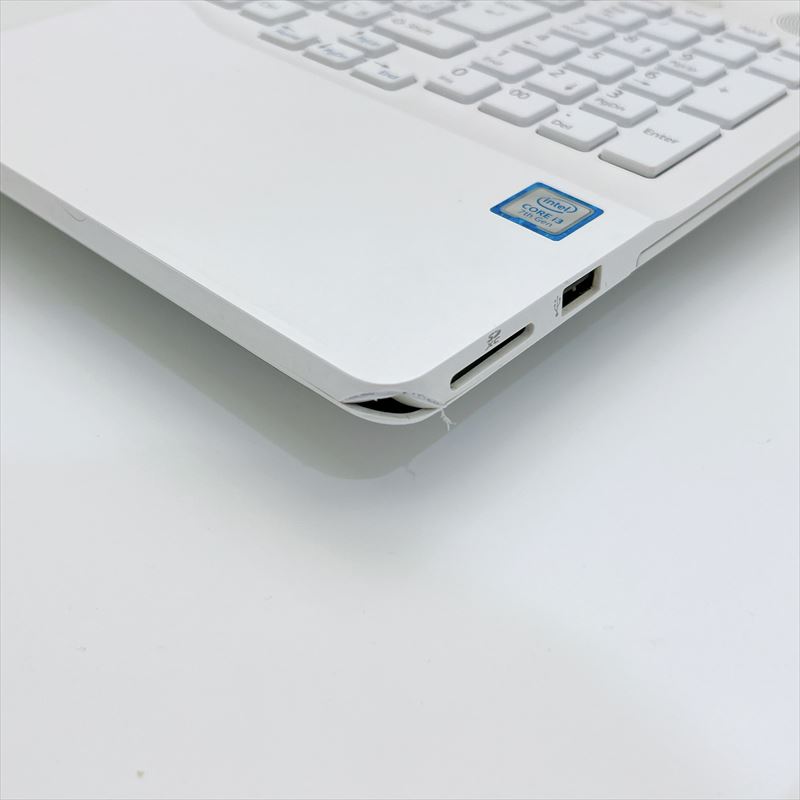 富士通 ノートパソコン LIFEBOOK AH45/B2 / Core i3-7100U / メモリ8GB