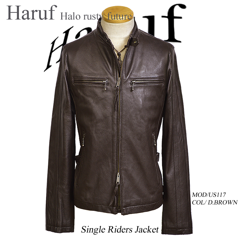 渋い光沢のブラックレザージャケット。製品洗いを施したビンテージ加工