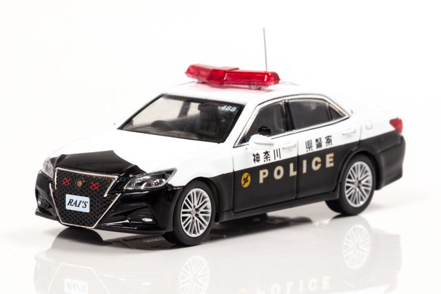 1/64 トヨタ クラウン アスリート (GRS214) 神奈川県警察交通機動隊