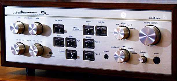 Luxman audio products