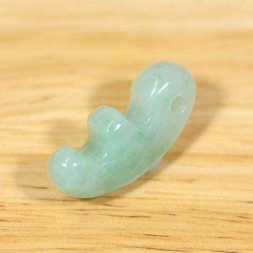 糸魚川産硬玉翡翠