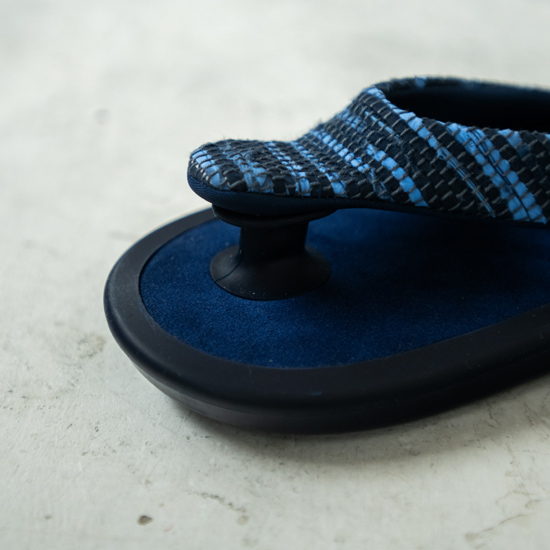 JOJO Naitou（ジョジョ ナイトウ） | BLUE BLUE JAPAN | HOLLYWOOD