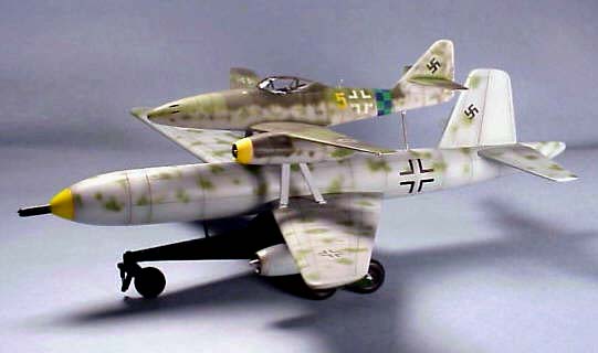 Unicraft 1/72 Mistel 4 (Me262 & Ju287)