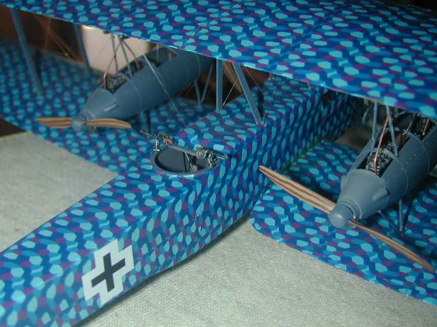 未組立プラモデルRODEN製 ツェッペリンStaaken R.VI 1/72 1/72