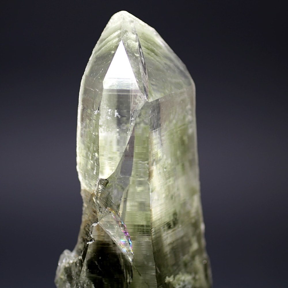 ガネッシュヒマール/ラパ産]ヒマラヤ水晶原石ナチュラルポイント（全長