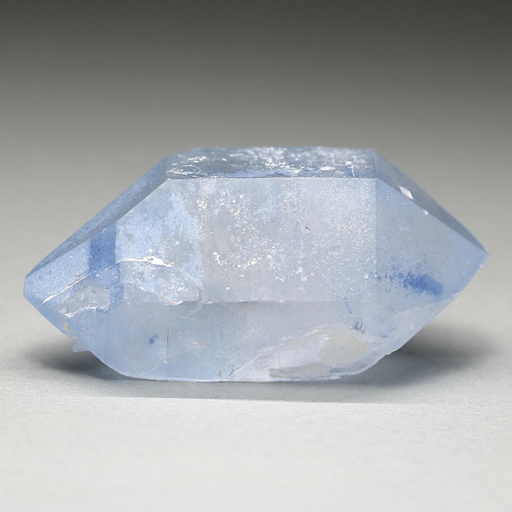 高品質]ブラジル産デュモルチェライトインクォーツ原石ナチュラル