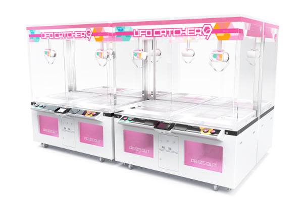 セガの新型「UFOキャッチャー」は、タッチパネル液晶画面で台がキープ