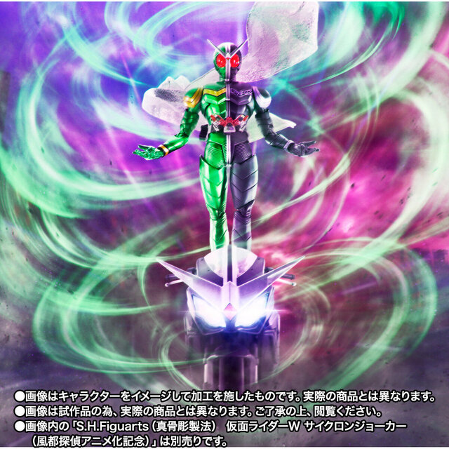 街を駆け抜ける「仮面ライダーW サイクロンジョーカー」を生み出せる