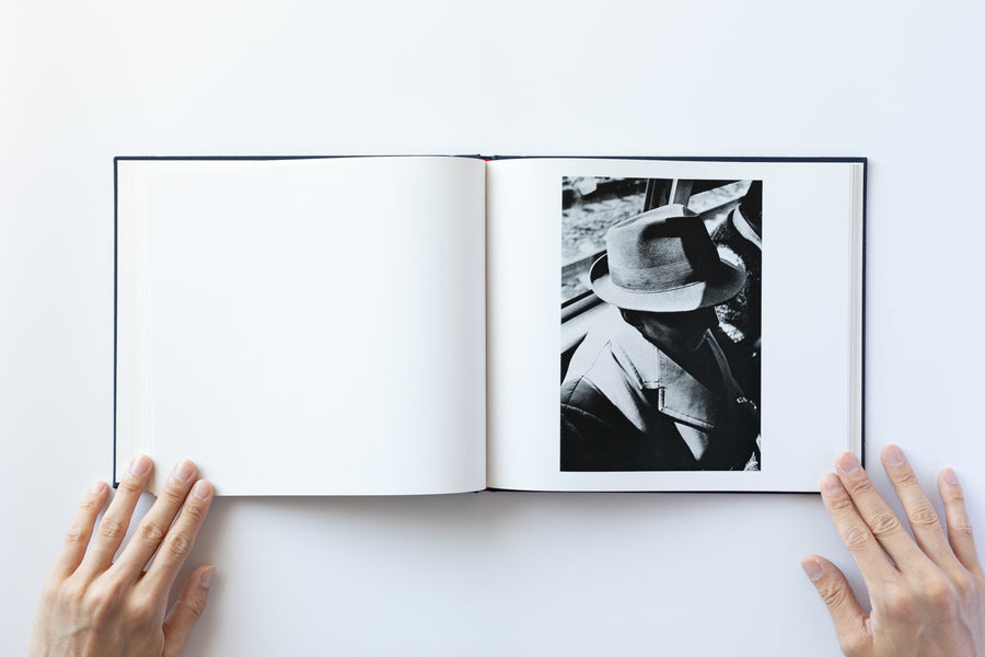 仲治への旅 by 森山大道 – IACK