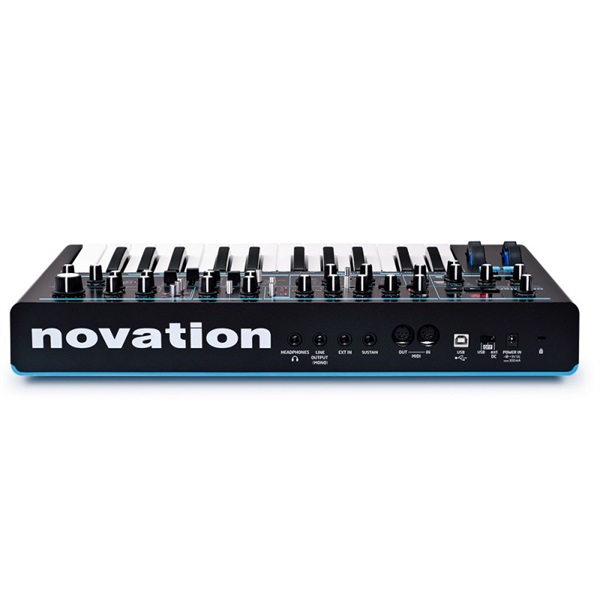 NOVATION Bass station II 【ベース専門フロアで試奏可能！】 ｜イケベ