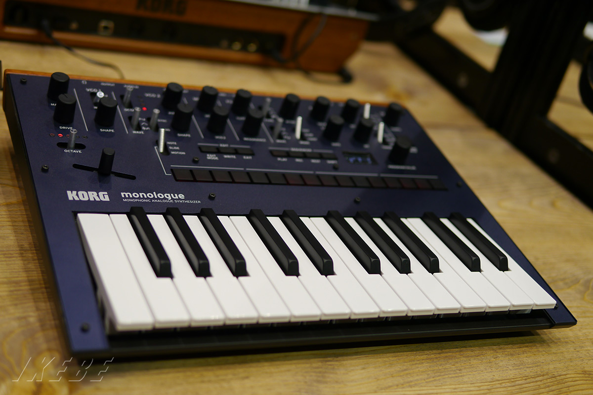 何色にしよう？アナログ・“モノ”・シンセ、『KORG monologue』！12月