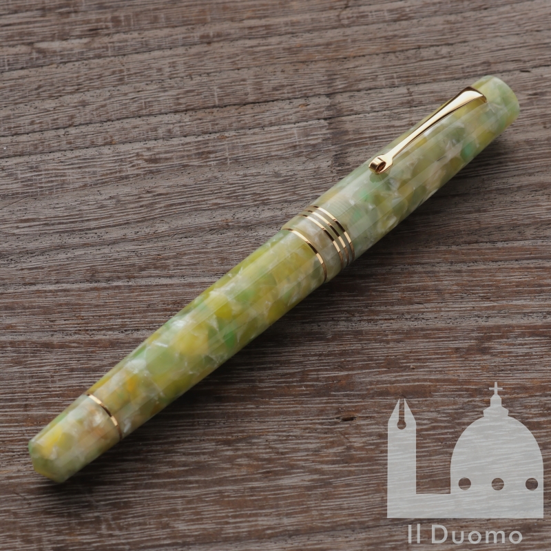 レオナルド モーメントゼロ ジェイド 万年筆 14Kニブ（ゴールド