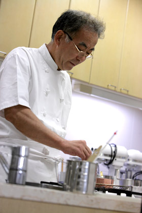 弓田亨というフランス菓子パティシエの考え - 峻烈なる道程・弓田亨