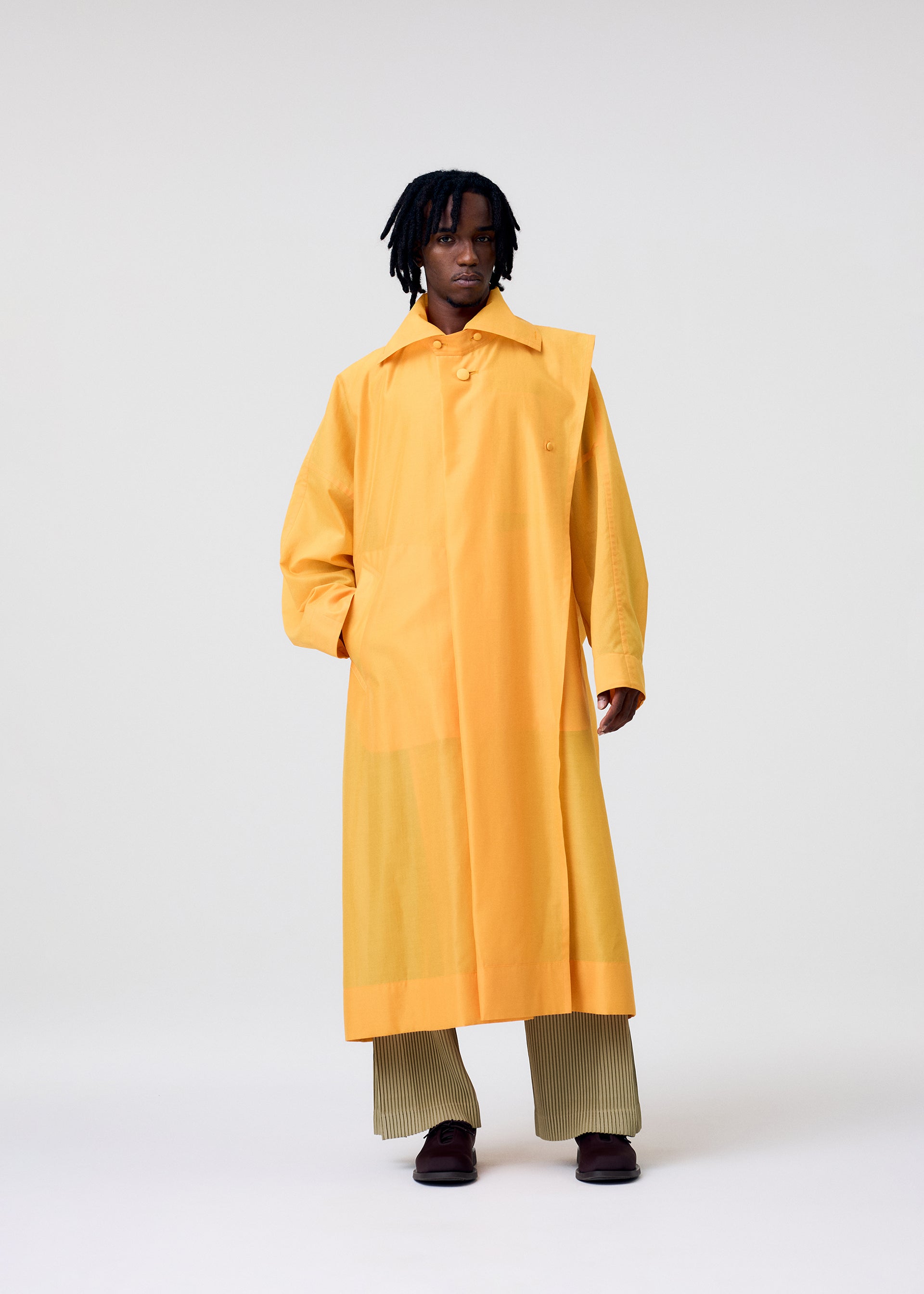 メンズ／ジャケット＆コート／コート – isseymiyake.com