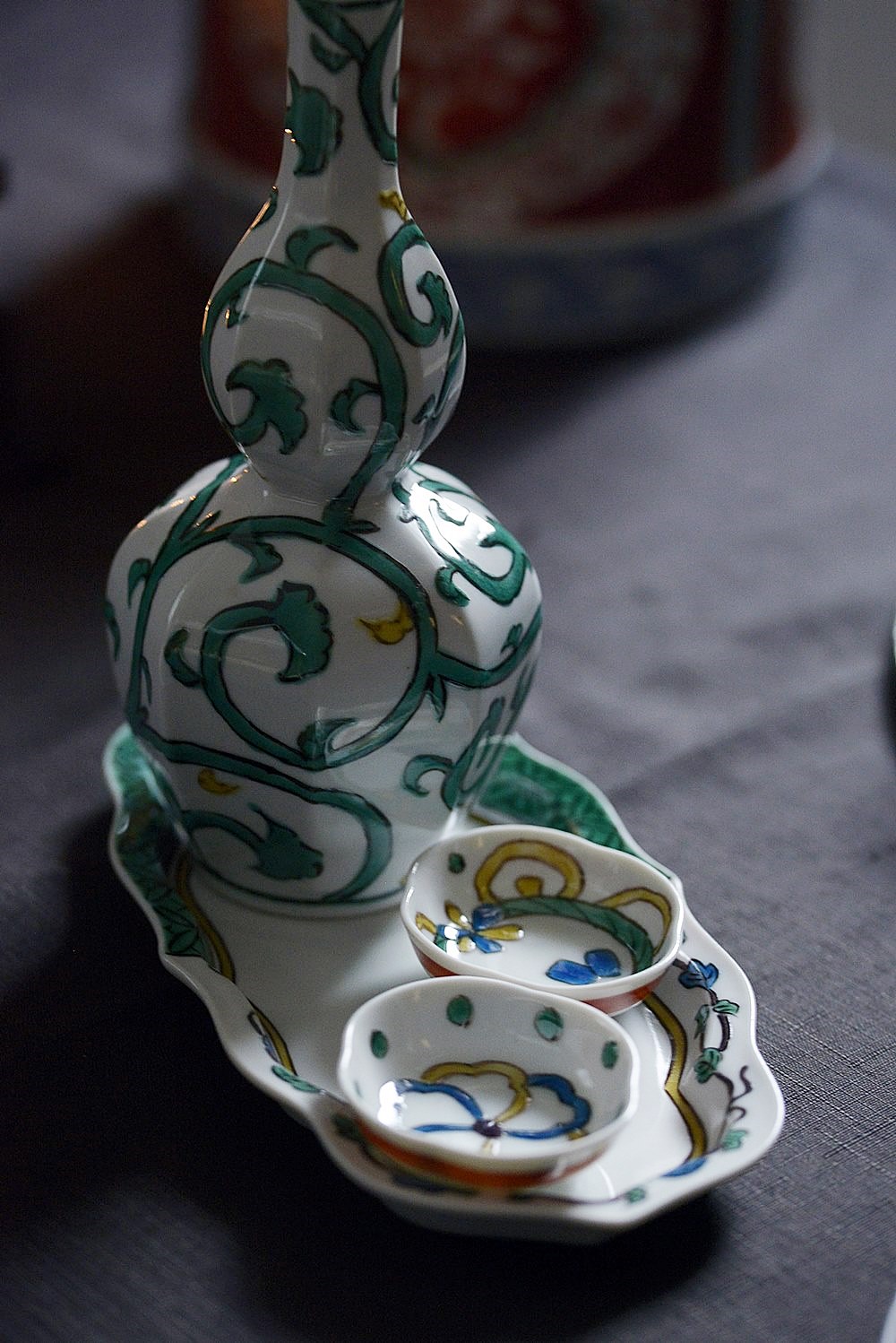 瑛生の器（九谷美陶園）｜瑛生の器 九谷美陶園 ペルシャ唐草文様徳利