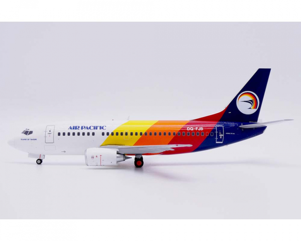 www.JetCollector.com: Air Pacific B737-500 Old Logo, w/stand DQ