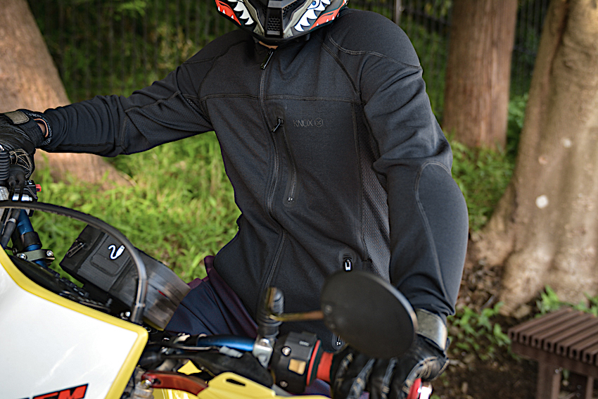 重ね着も余裕！KNOX「アクションプロ」は最低限欲しいプロテクションを