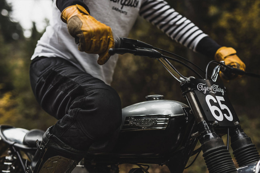 Age of Glory】ライディングパンツ「デザート」新色発売 | ジャ