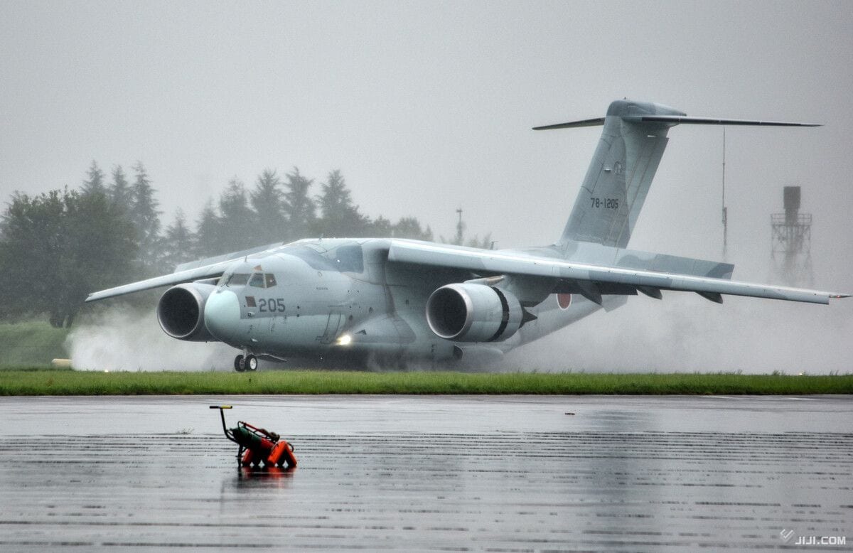 空自輸送機、21日にも派遣 中東の邦人退避、ジブチで待機：時事
