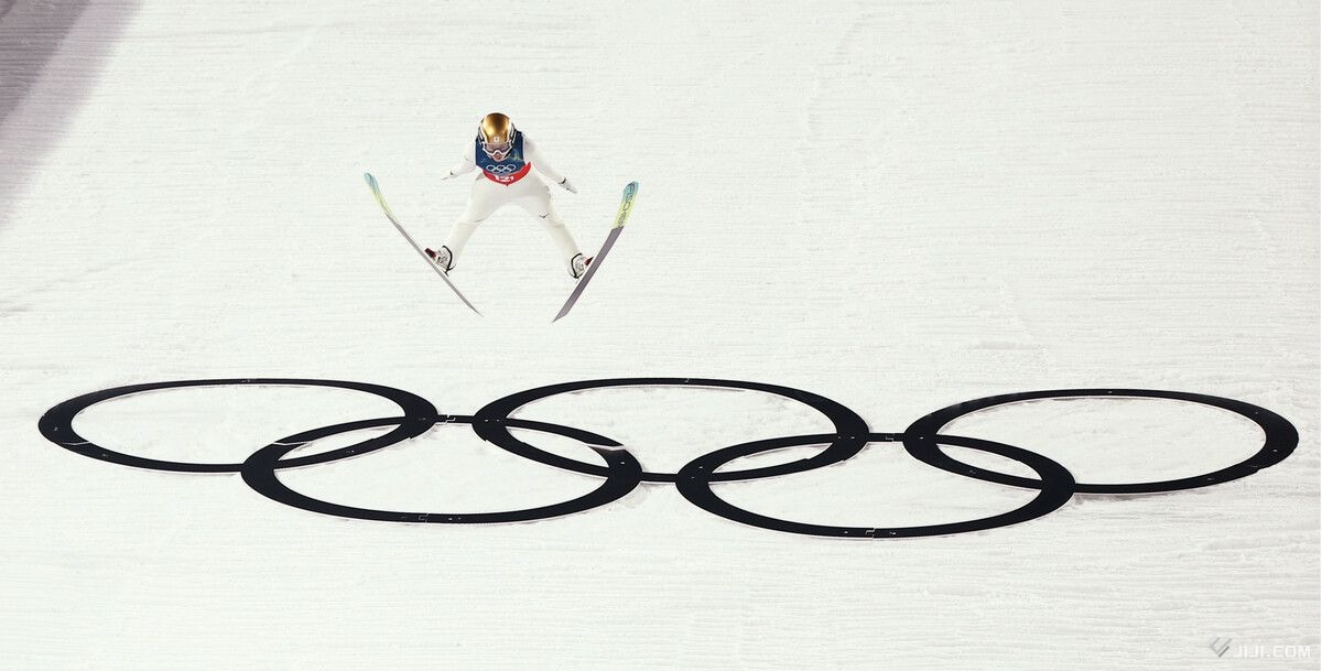 画像・写真：丸山希、憧れの高梨沙羅と共に ジャンプ〔ミラノ