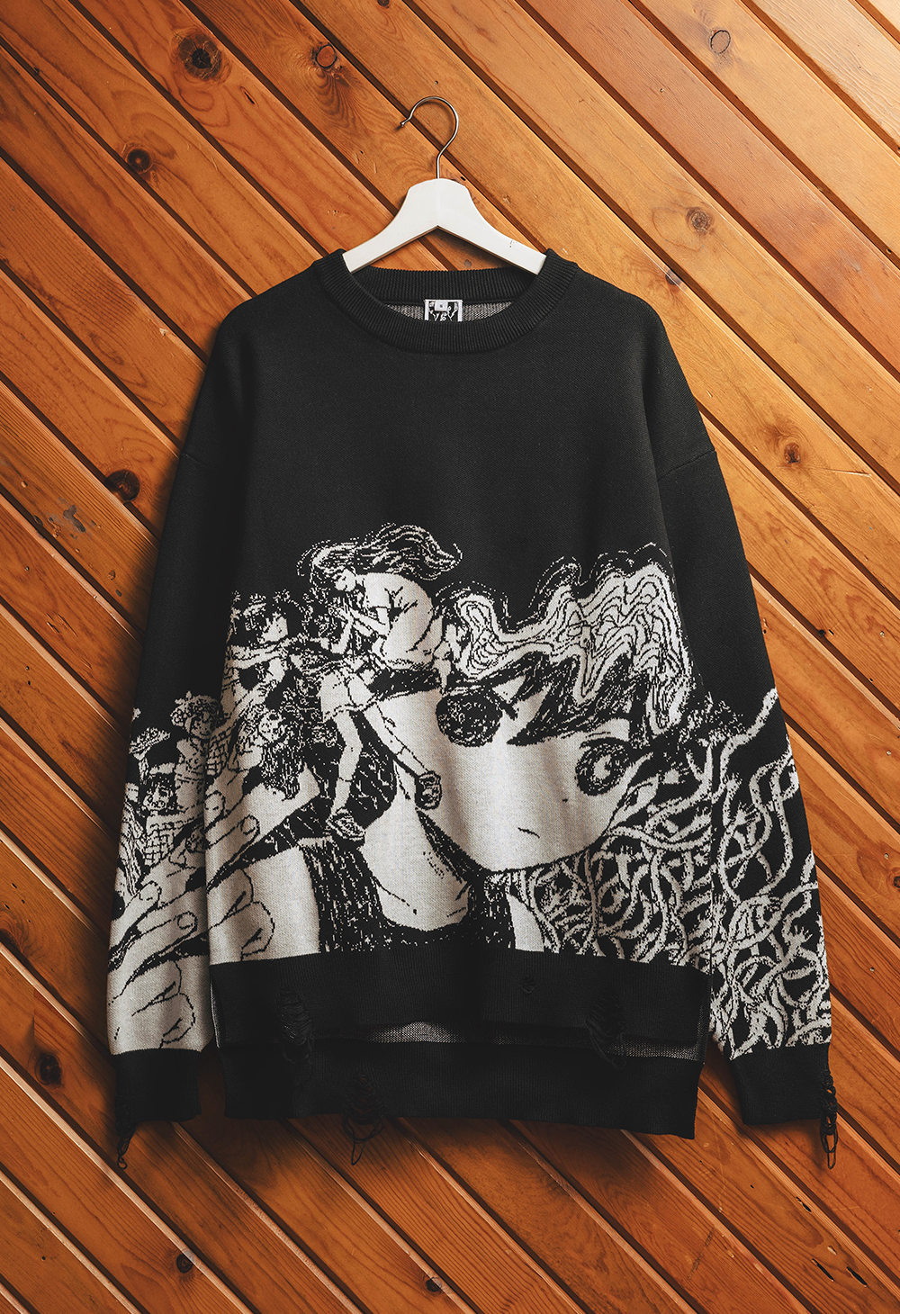 SPACES IN-BETWEEN Distressed Sweater – OMOCAT