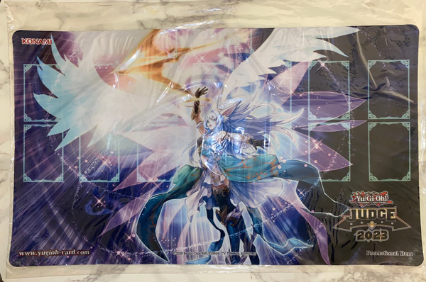 遊戯王 公式 JUDGE 2023 月女神の鏃 プレイマット 未開封 北米版 予約