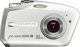 オリンパス ニュースリリース： しずくをイメージした斬新なデザイン