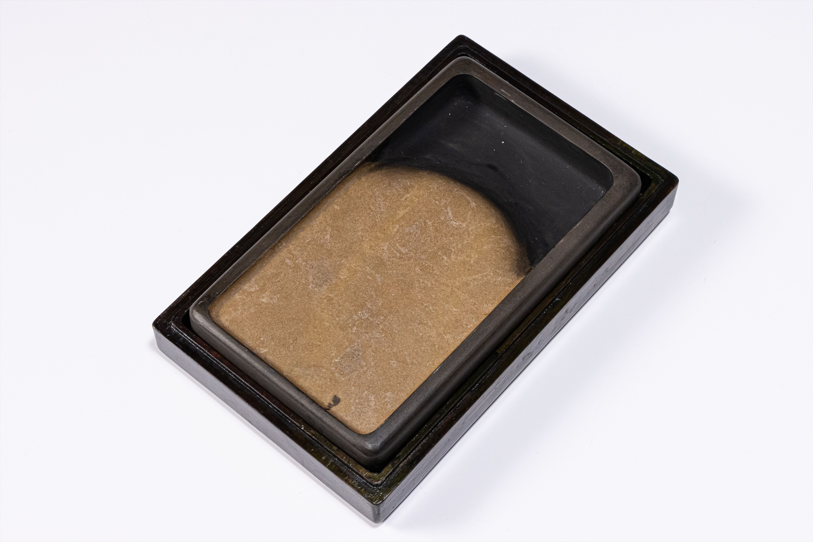 ゆう】 ◇澄泥硯（鱔魚黄／十吋大型加厚／保管用桐箱と黄布） ゆう様