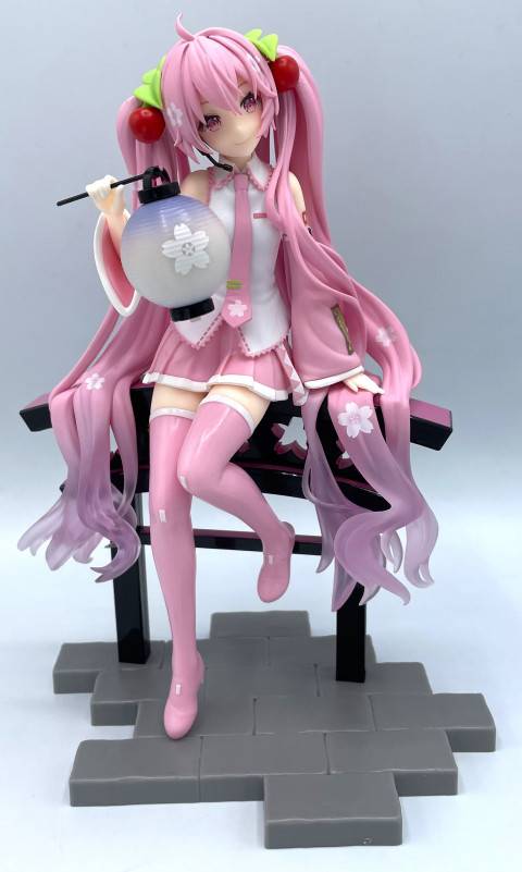 レビュー】『桜ミク』AMP＋ フィギュア～桜提灯ver.～ | ゲーム