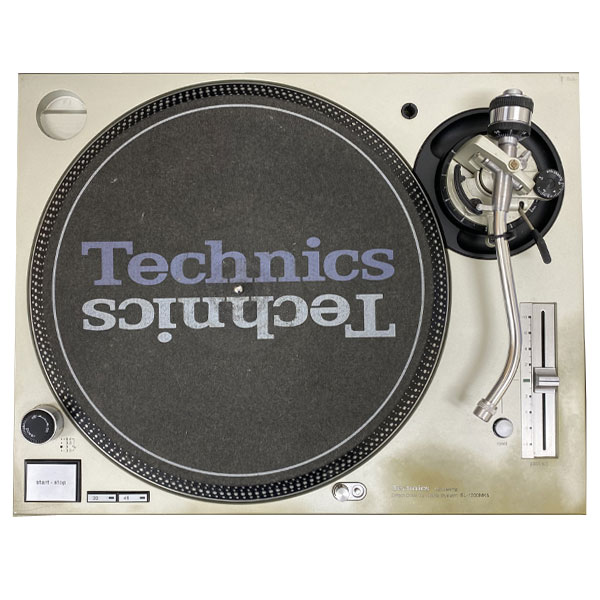 Technicsのターンテーブル、SL-1200MK5 シルバー中古品のご紹介です