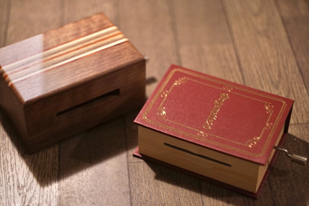 作曲に挑戦！手回しカードオルゴールの魅力 ｜ オルゴール専門店