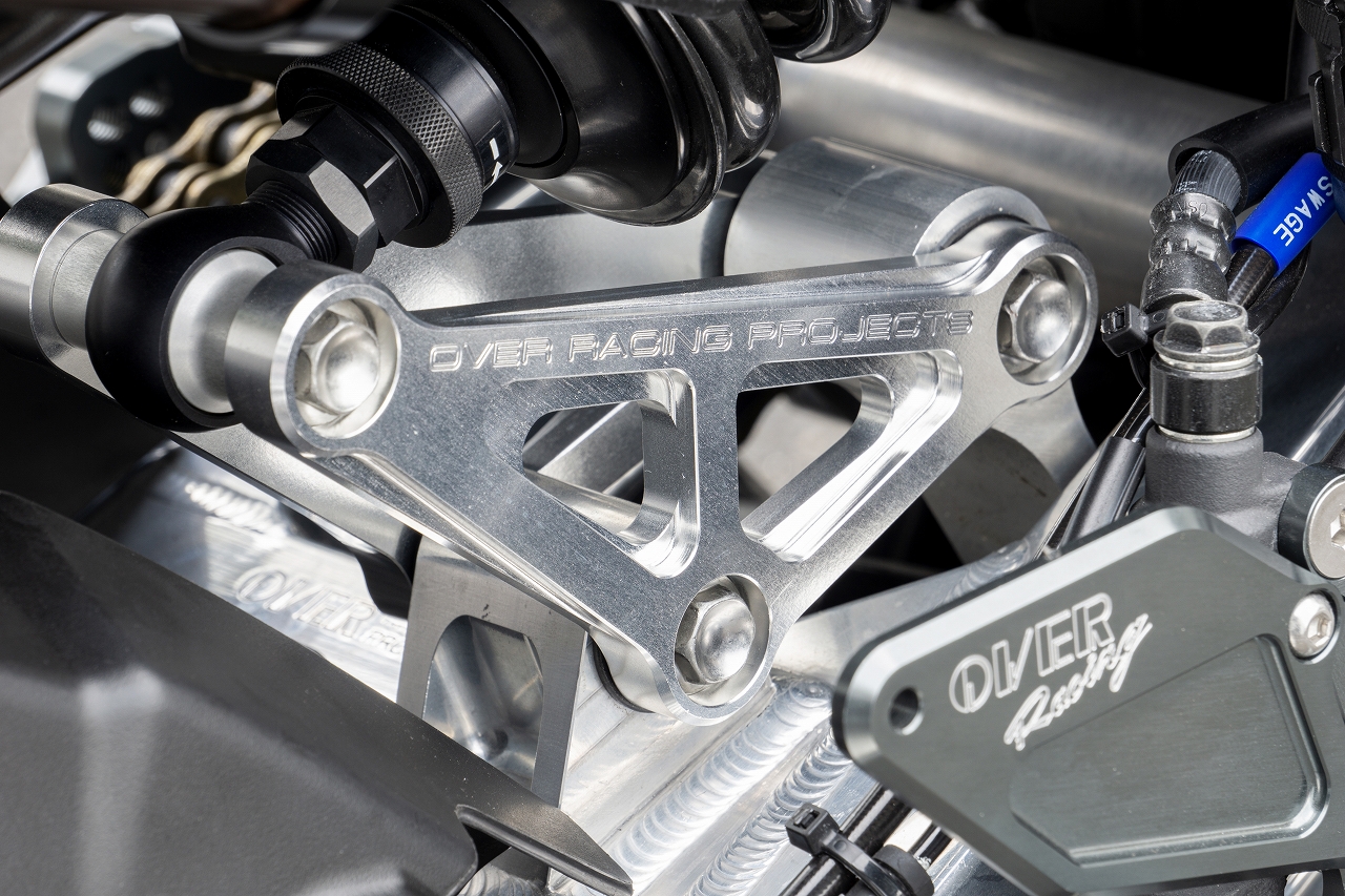 スプロケットカバー チェンジアシスト付 シルバー Z900RS | System