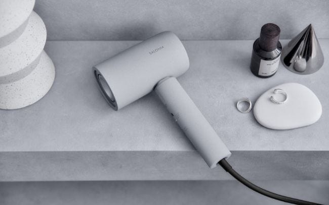 SALONIAから、速乾性とうるサラ髪な仕上がりを徹底的に追求した「エア