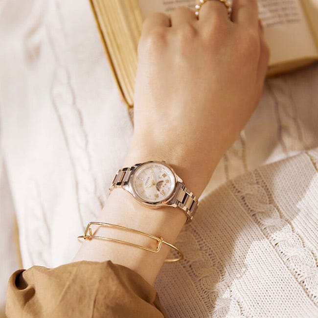 現在、そして未来へと進む時を輝かせる 最旬ウォッチギフトCollection