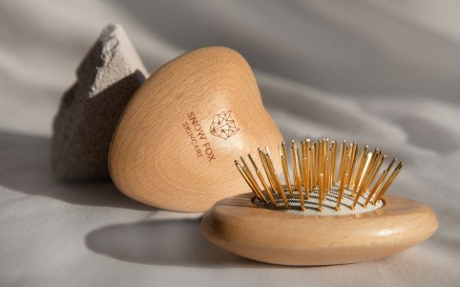 世界的ミリオンヒットを更新している「プレミアム FOX カッサ ブラシ