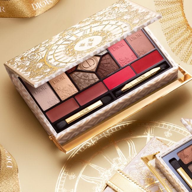 ディオールからゴールドのモチーフを纏った、煌めき溢れるホリデー限定