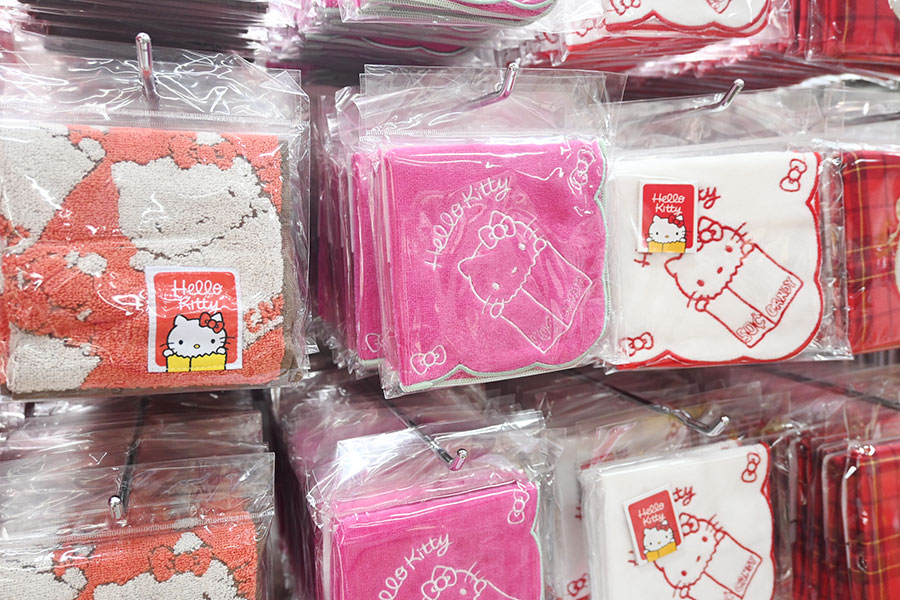 ハローキティ展」ついに関西へ、注目のグッズは京都先行カラー＆初登場