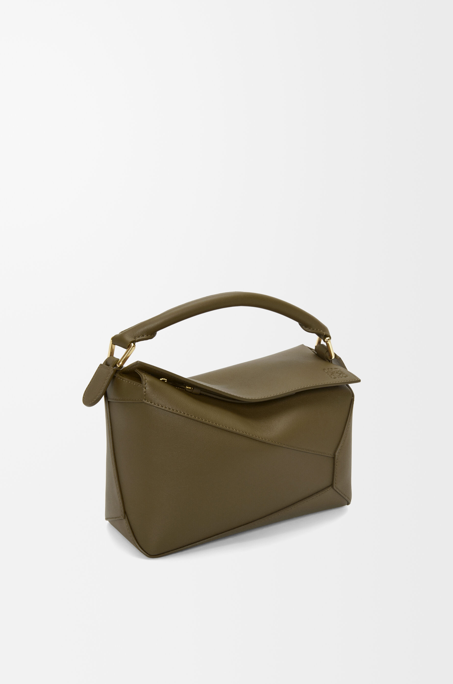 パズルバッグ スモール（クラシックカーフ） グリーン - LOEWE Japan